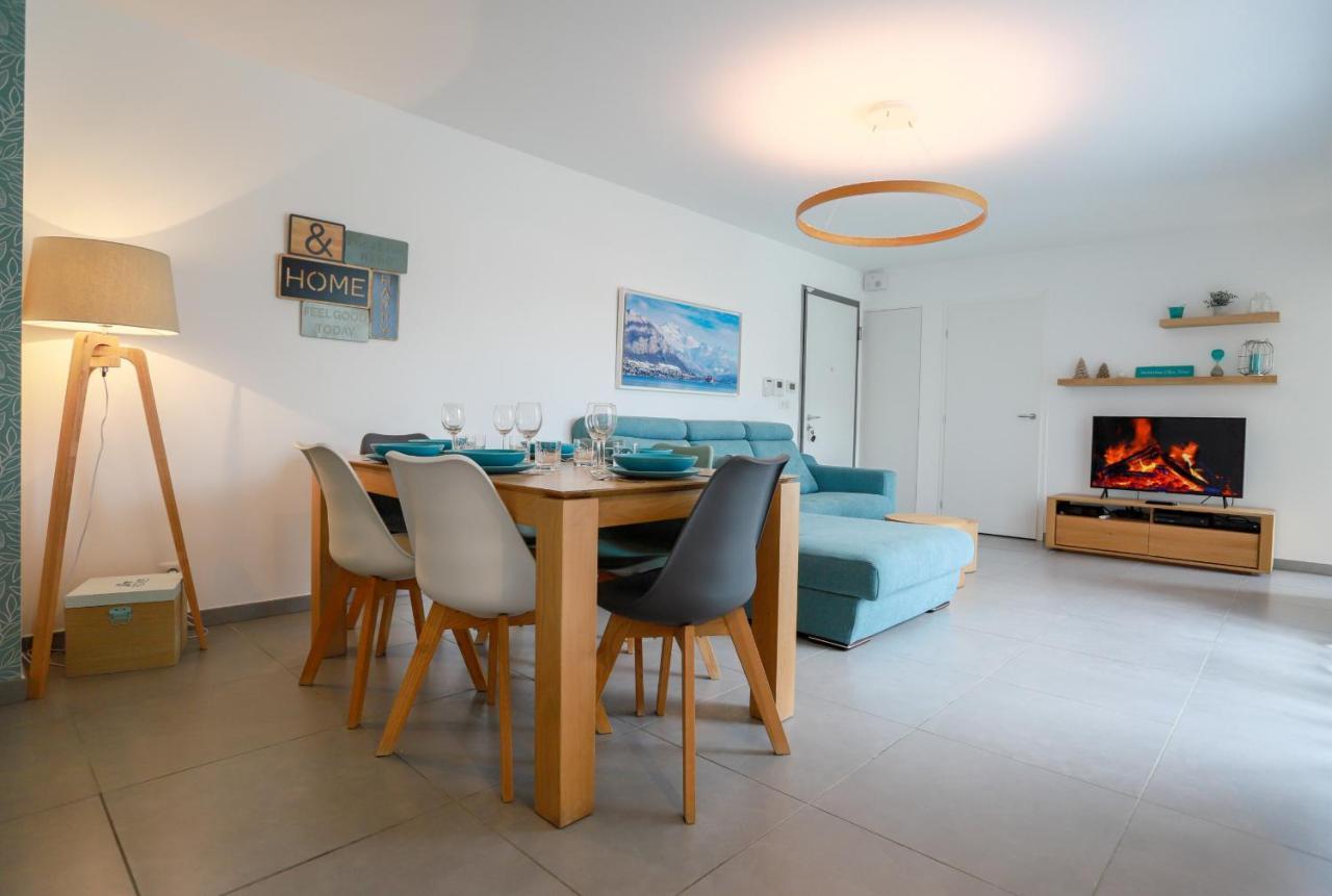 Le Bleu Du 3 Etoiles - Secteur Recherche, Calme & Familiale, A 300m Du & De La Vieille Ville, Garage Prive Apartment *